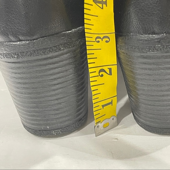 BOC Born Concept Black Leather Slip-On Booties, Loafer Style W/Chunky Heel. 11M - Picture 15 of 15